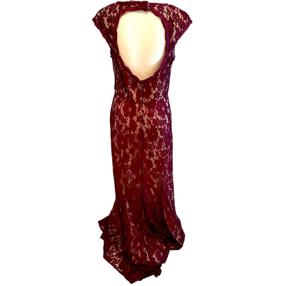 LM Collection Romantic Ride Gown Size 10 - Picture 6 of 10